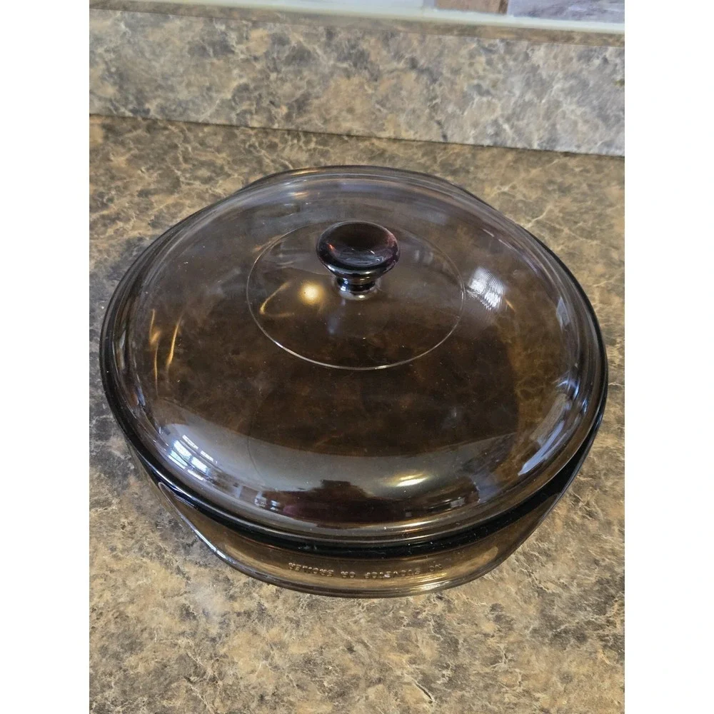 Pyrex Visions Amber Glass 2L Casserole Dish with Lid 024 Round Baking Pan P4